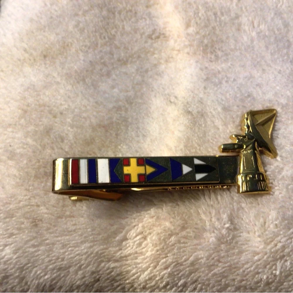 Gold Nautical Signal Flag Tie Clip - Multicolor